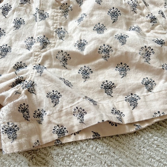 A New Day Cream and Black Shorts - Picture 4 of 7